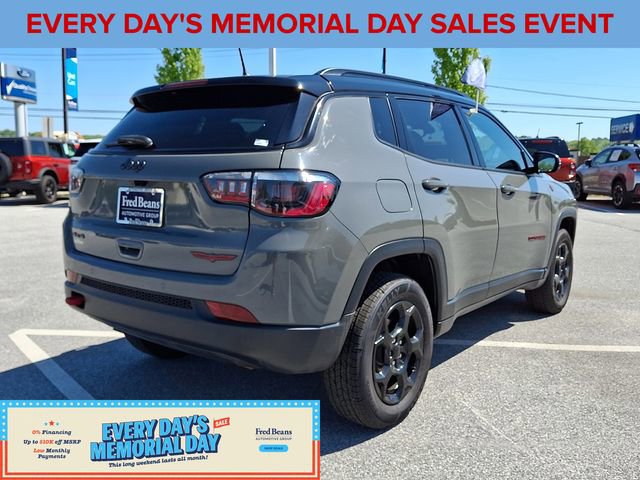 Used 2023 Jeep Compass Trailhawk AWD/4WD image 10