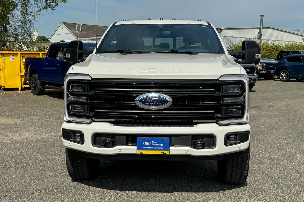 Certified 2026 Ford F350 Platinum w/ FX4 Off-Road Package AWD/4WD image 8