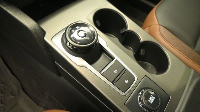 Certified 2025 Ford Bronco Sport Outer Banks AWD/4WD image 19