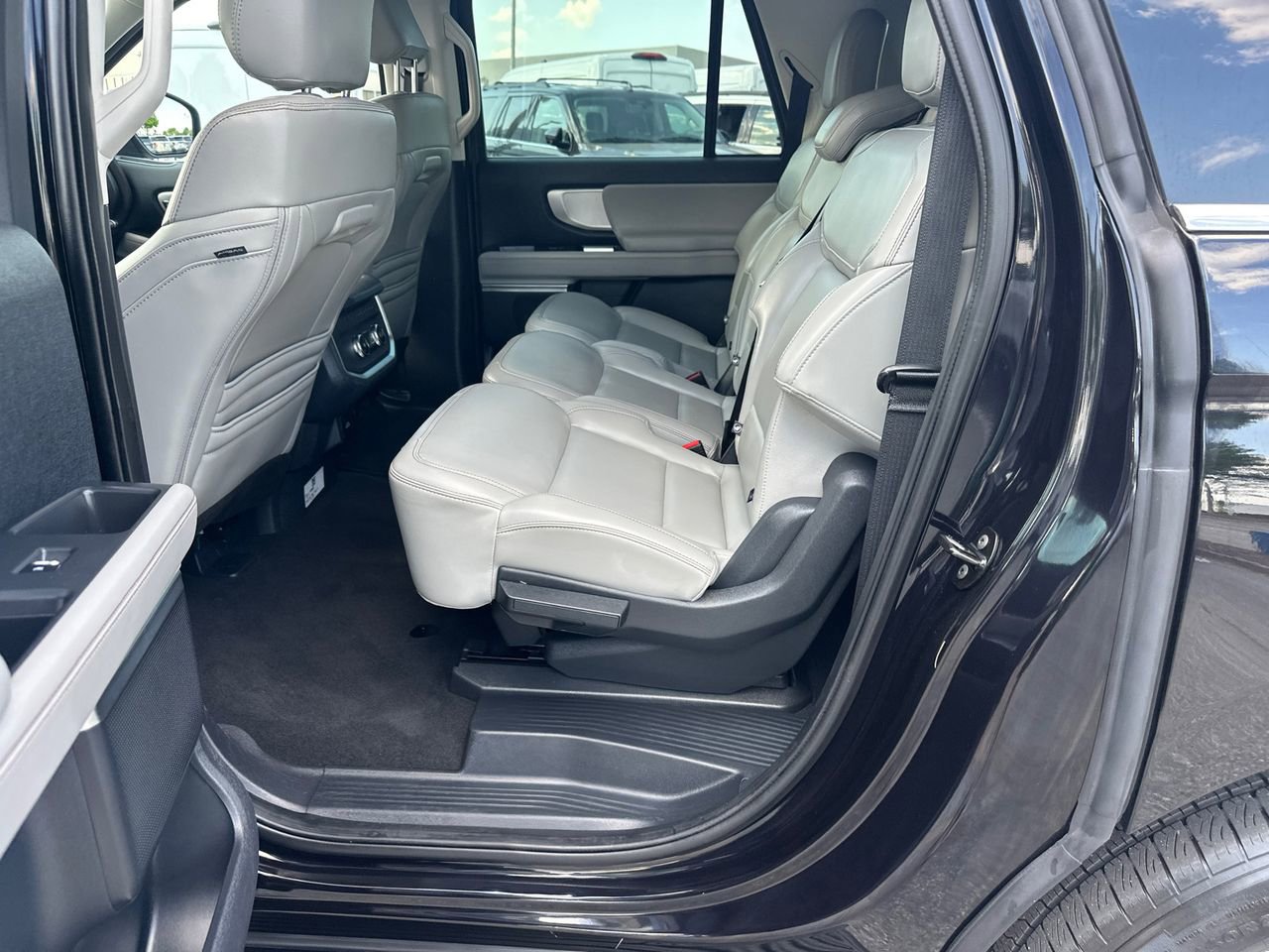 Certified 2025 Ford Expedition Max Active RWD image 21