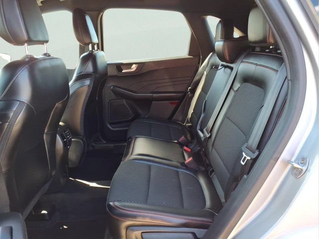 Certified 2023 Ford Escape ST-Line w/ Tech Pack #1 AWD/4WD image 9