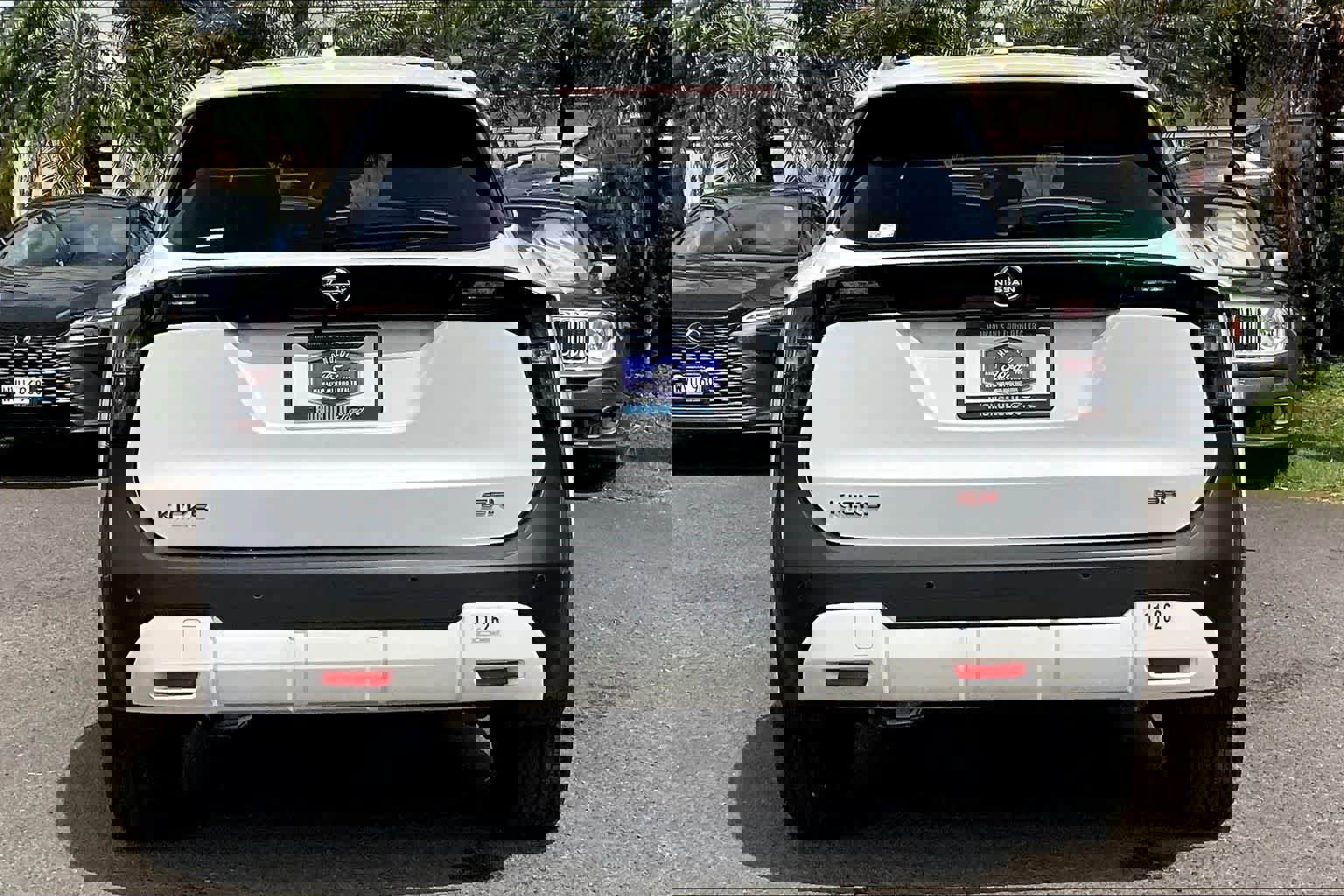 Used 2025 Nissan Kicks SR image 2