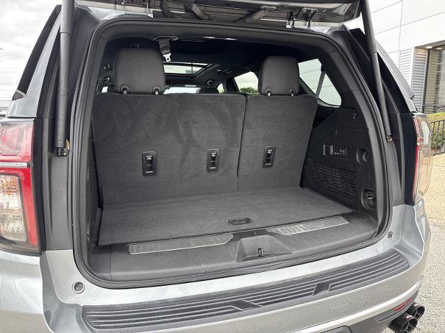 Used 2024 Chevrolet Tahoe High Country RWD image 31