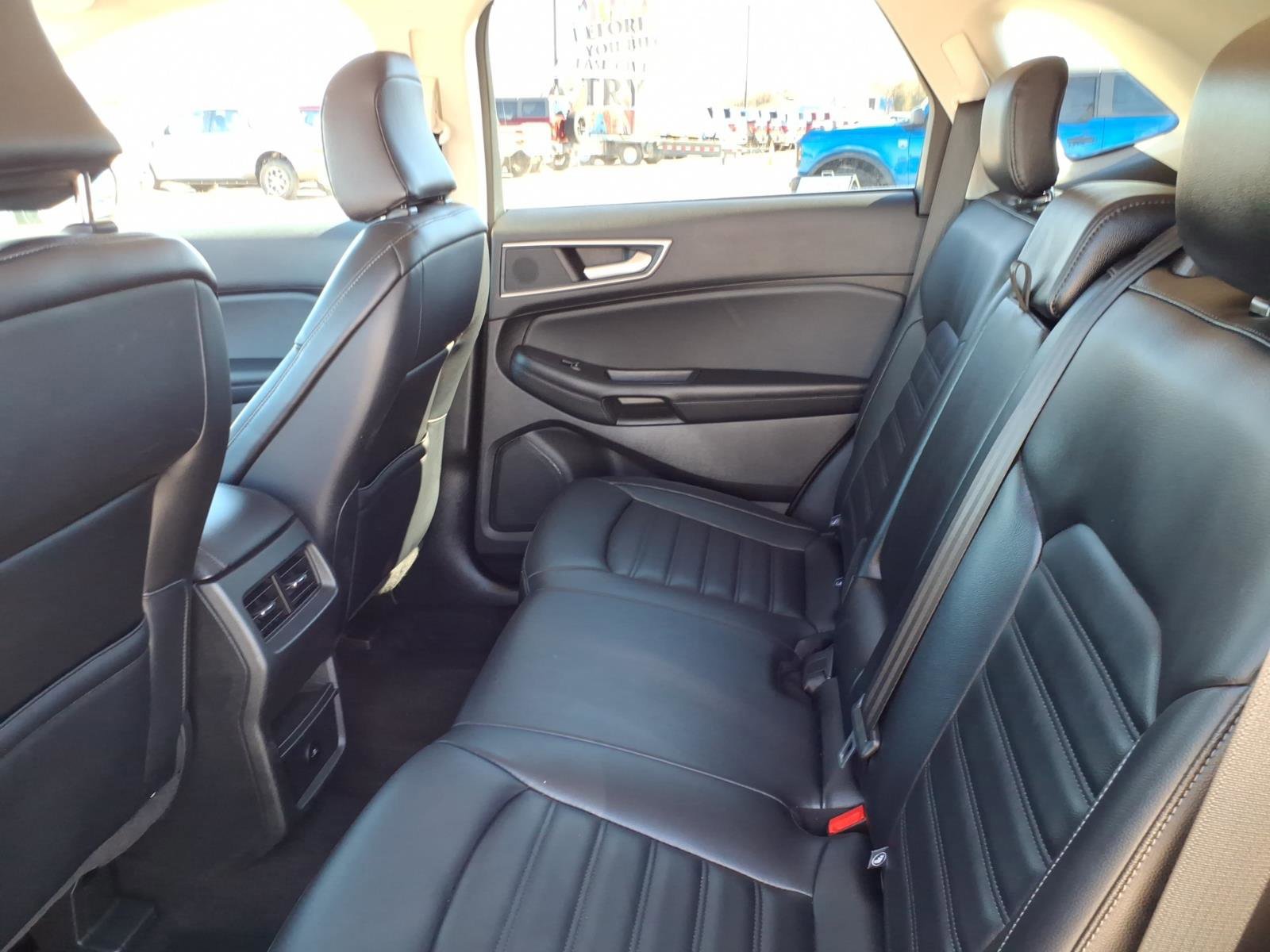 Certified 2024 Ford Edge SEL image 13