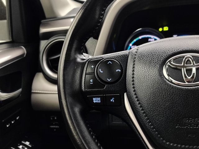 Used 2017 Toyota RAV4 Limited w/ Advanced Technology Package AWD/4WD image 36