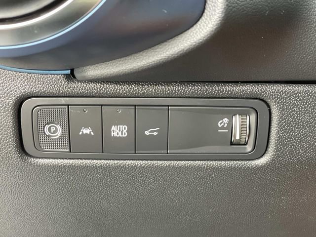 Used 2025 Chevrolet Equinox EV LT w/ Convenience Package image 20