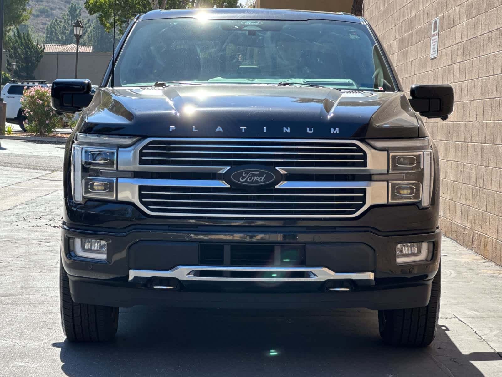 Certified 2024 Ford F150 Platinum w/ Equipment Group 703A Plus AWD/4WD image 10