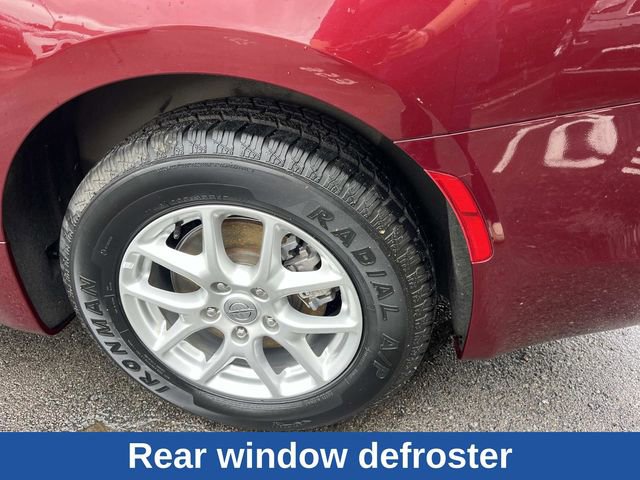 Used 2022 Chrysler Voyager LX FWD image 14