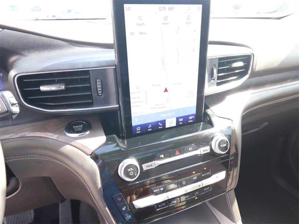 Certified 2022 Ford Explorer Platinum w/ Equipment Group 601A image 18