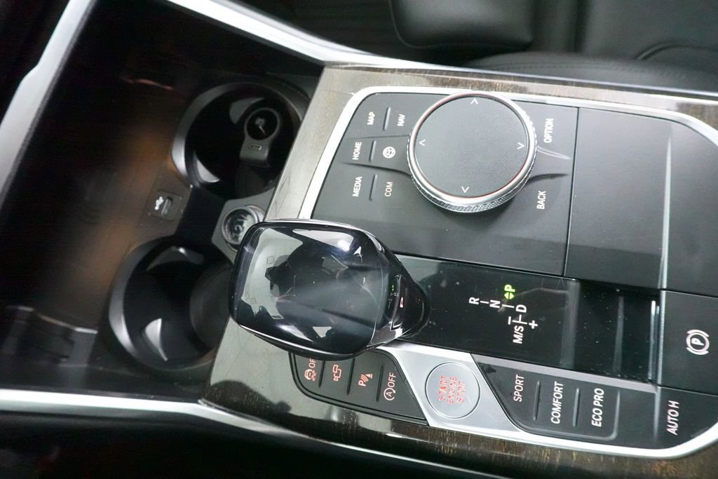 Used 2020 BMW 330i xDrive 330i xDrive w/ Premium Package image 17