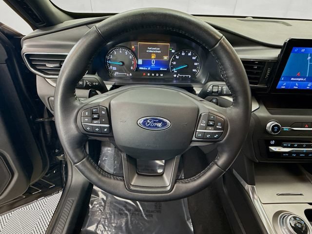 Certified 2020 Ford Explorer XLT w/ Equipment Group 202A AWD/4WD image 11