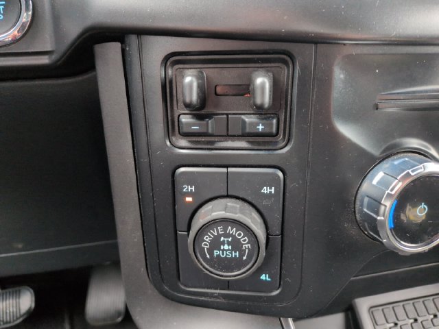 Certified 2024 Ford F150 XLT w/ Equipment Group 302A MID AWD/4WD image 41