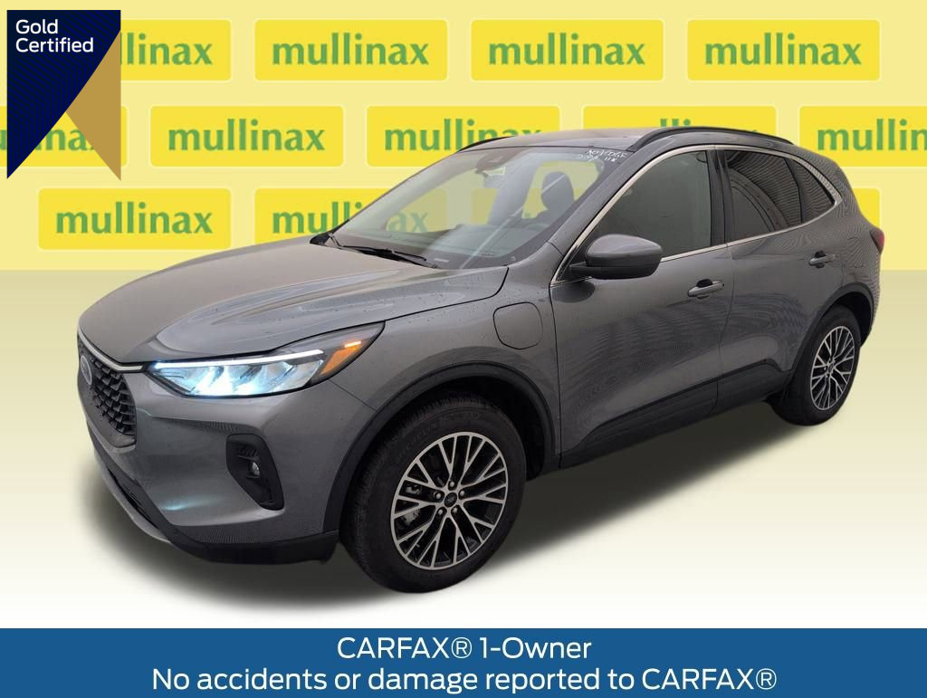 Certified 2025 Ford Escape SE