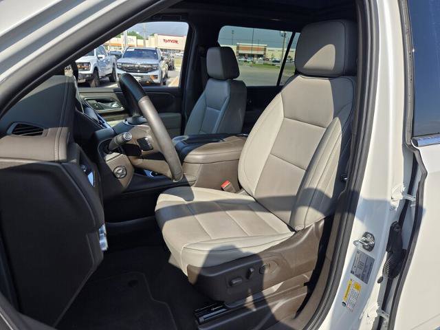 Used 2022 GMC Yukon XL SLT w/ SLT Luxury Package AWD/4WD image 10