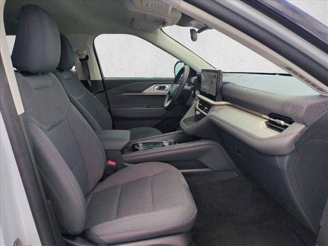 Certified 2025 Ford Explorer Active RWD image 21