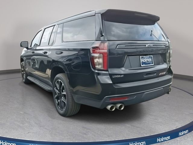 Used 2023 Chevrolet Suburban RST w/ Sport Performance Package image 7