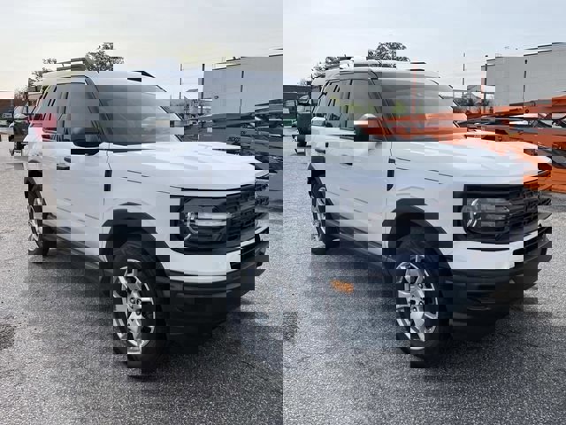 Certified 2021 Ford Bronco Sport image 3