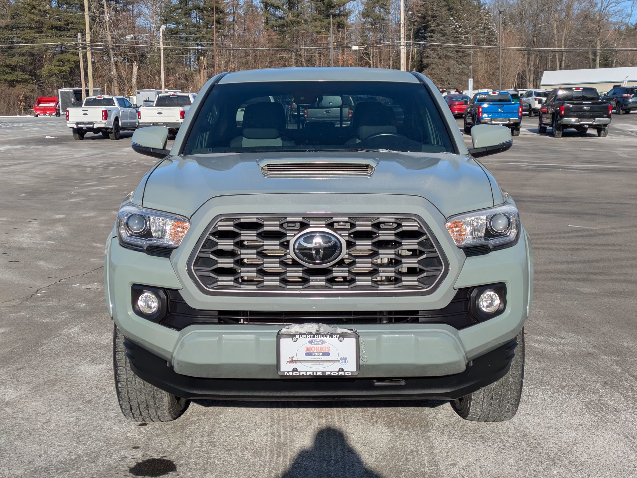 Used 2022 Toyota Tacoma TRD Sport image 8