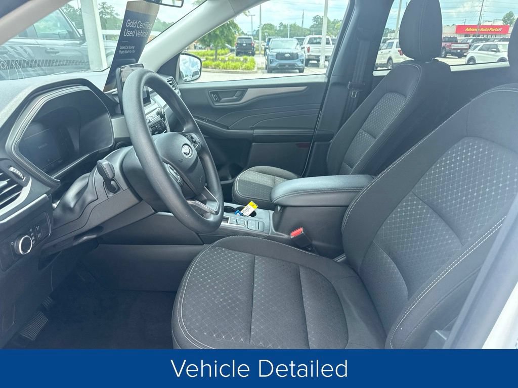 Certified 2025 Ford Escape Active FWD image 8