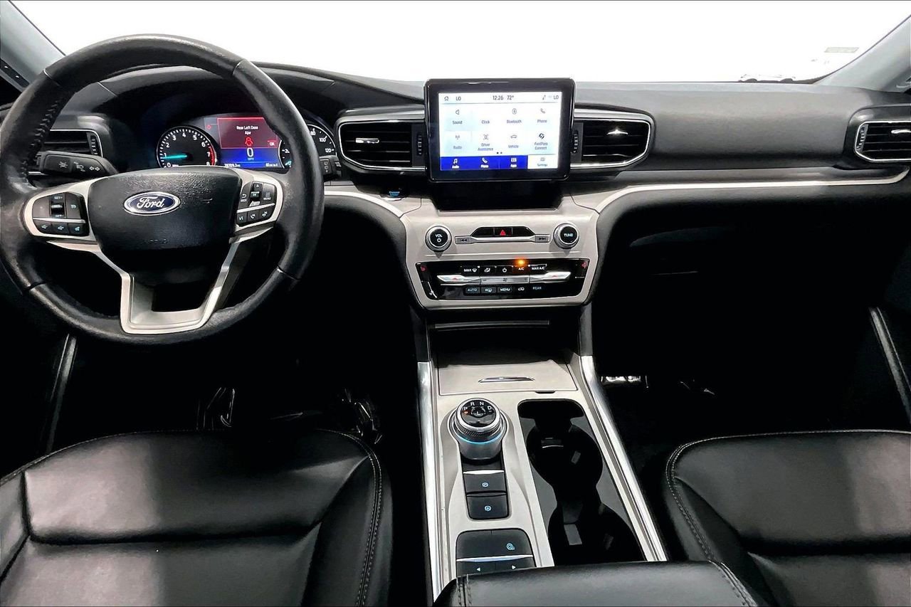 Certified 2023 Ford Explorer XLT w/ Equipment Group 202A image 16