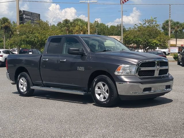 Used 2017 RAM 1500 Classic SLT RWD image 2