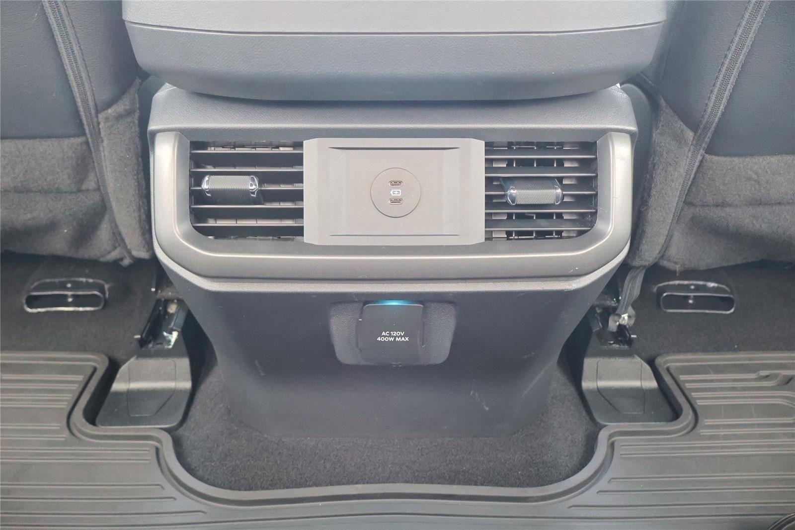 Certified 2025 Ford F150 Lariat w/ Equipment Group 501A Mid image 26