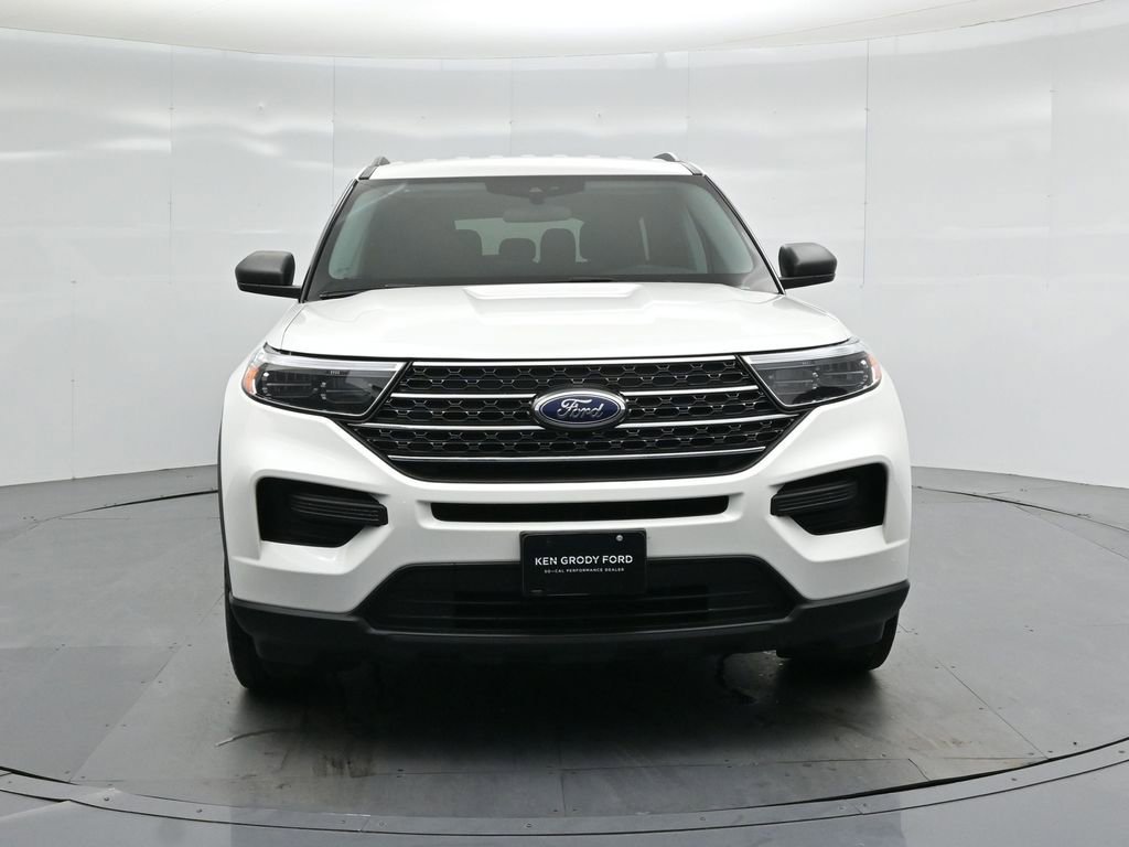 Certified 2024 Ford Explorer XLT RWD image 21