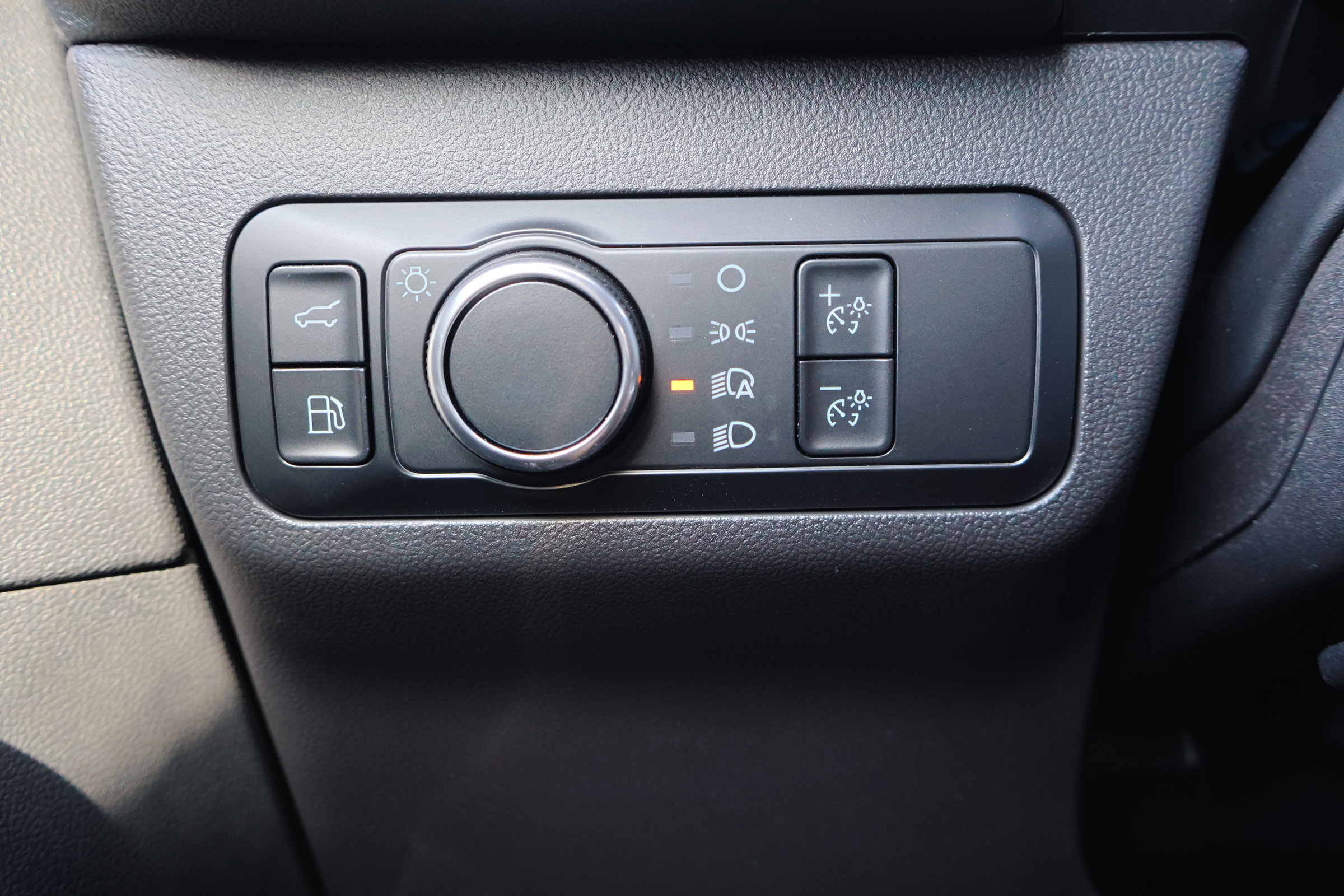 Certified 2024 Ford Escape ST-Line w/ Equipment Group 301A image 23