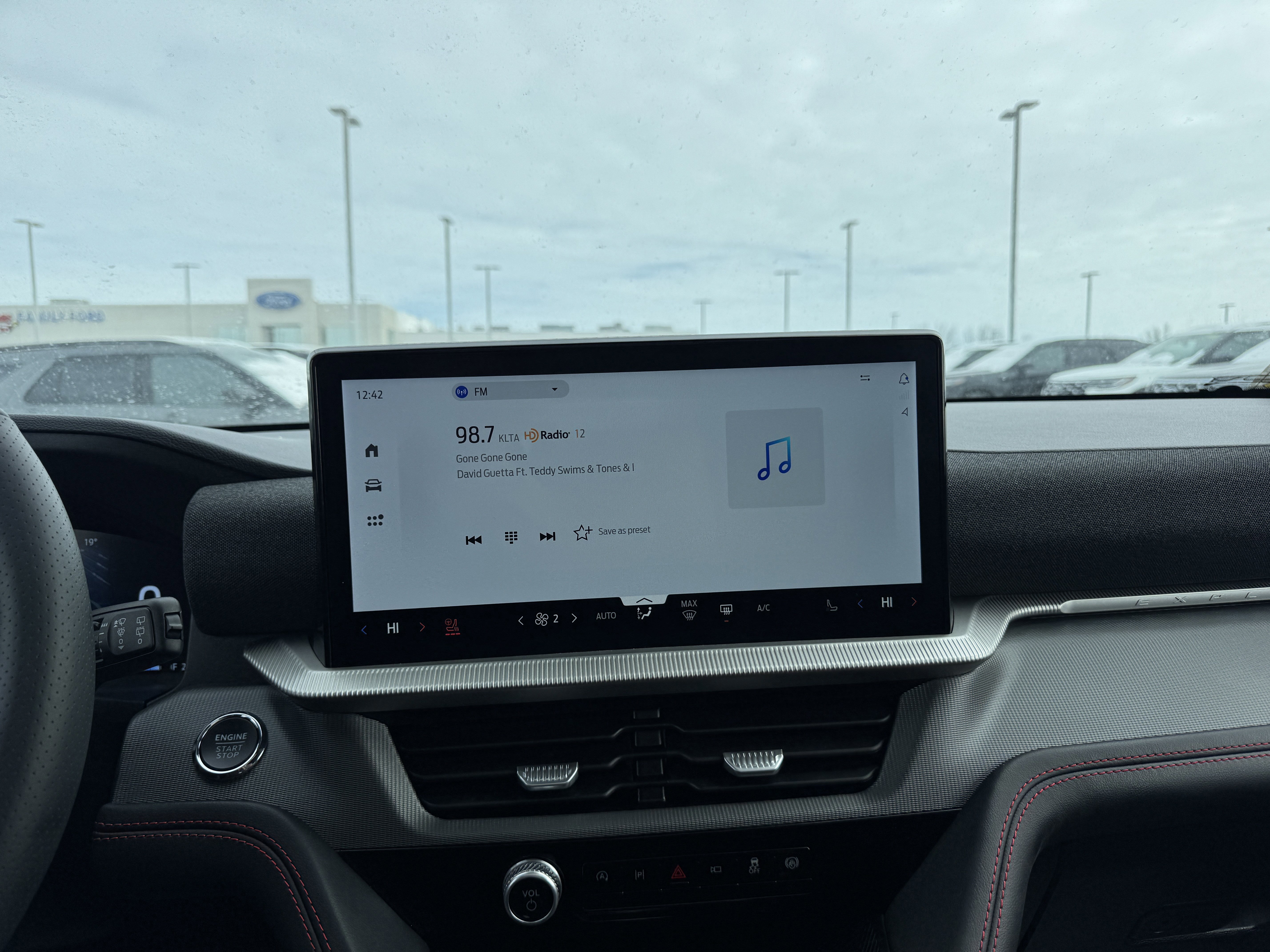 Certified 2025 Ford Explorer ST w/ Sun And Sound Package image 15