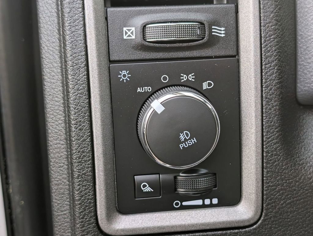 Used 2018 RAM 1500 Express w/ Popular Equipment Group image 35