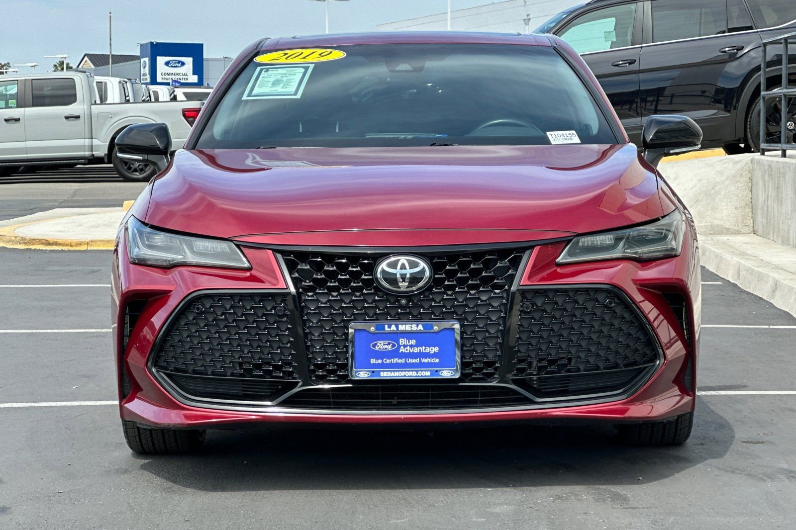 Used 2019 Toyota Avalon Touring w/ Advanced Safety Package image 8