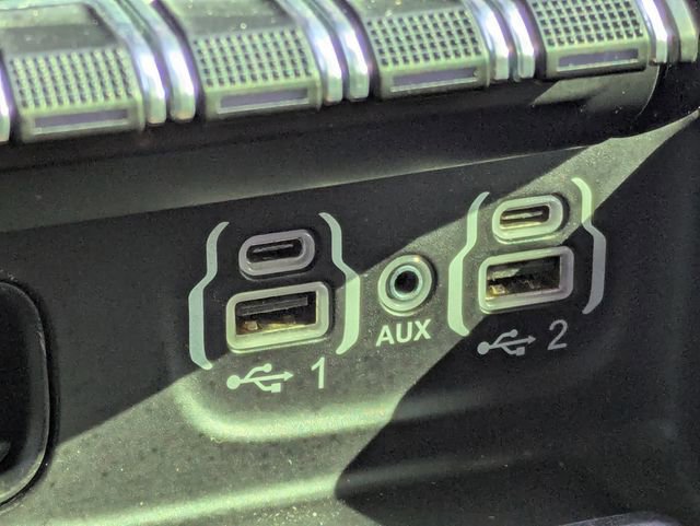 Used 2023 RAM 1500 Limited AWD/4WD image 29