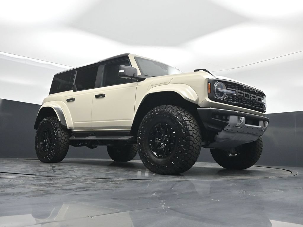 Certified 2026 Ford Bronco Raptor w/ Interior Carbon Fiber Pack AWD/4WD image 3