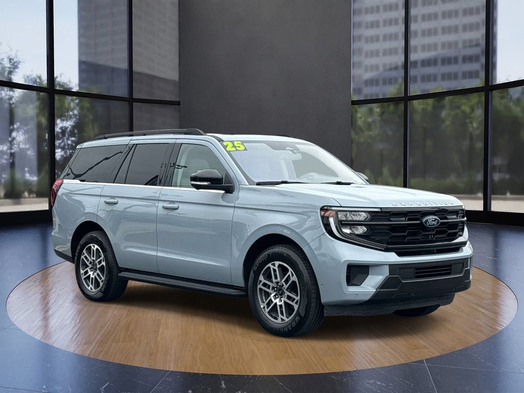 Certified 2025 Ford Expedition Active