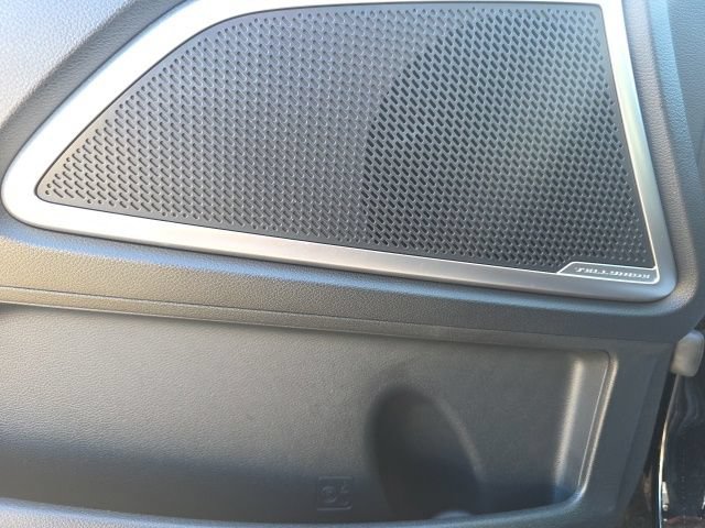 Used 2024 Kia Telluride LX FWD image 8