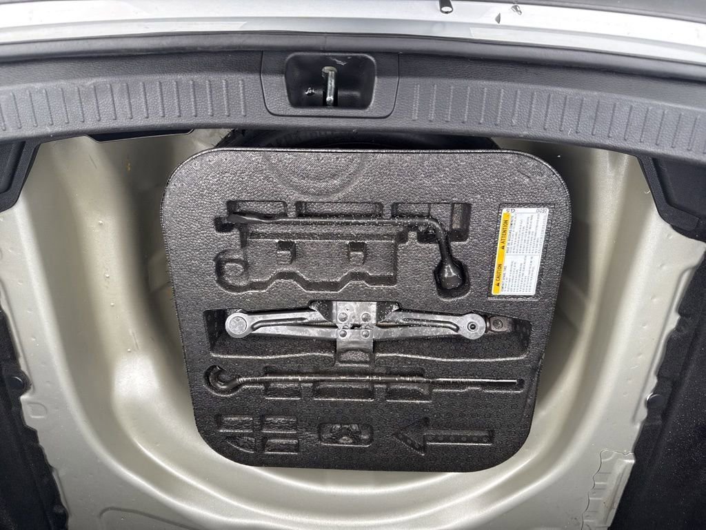 Used 2022 Toyota Corolla LE image 52