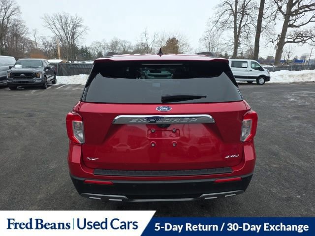 Certified 2023 Ford Explorer XLT w/ Equipment Group 202A image 4