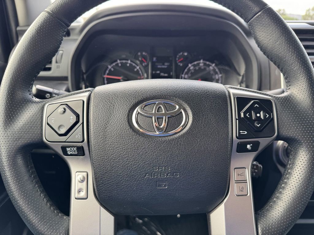Used 2024 Toyota 4Runner SR5 image 21