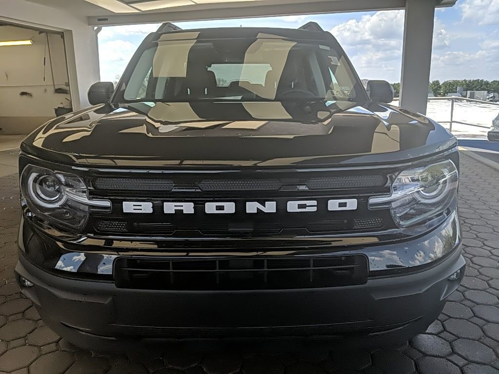 Certified 2021 Ford Bronco Sport Outer Banks w/ Outer Banks Package (96D) AWD/4WD image 2
