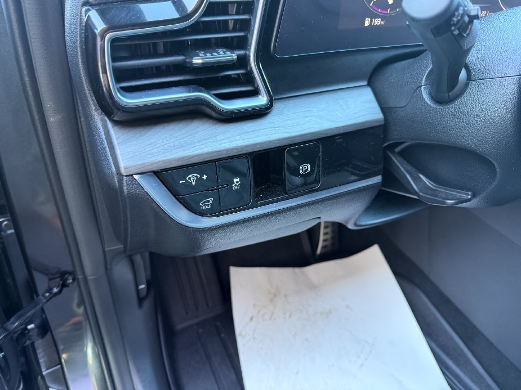 Used 2023 Kia Sportage X-Pro AWD/4WD image 28