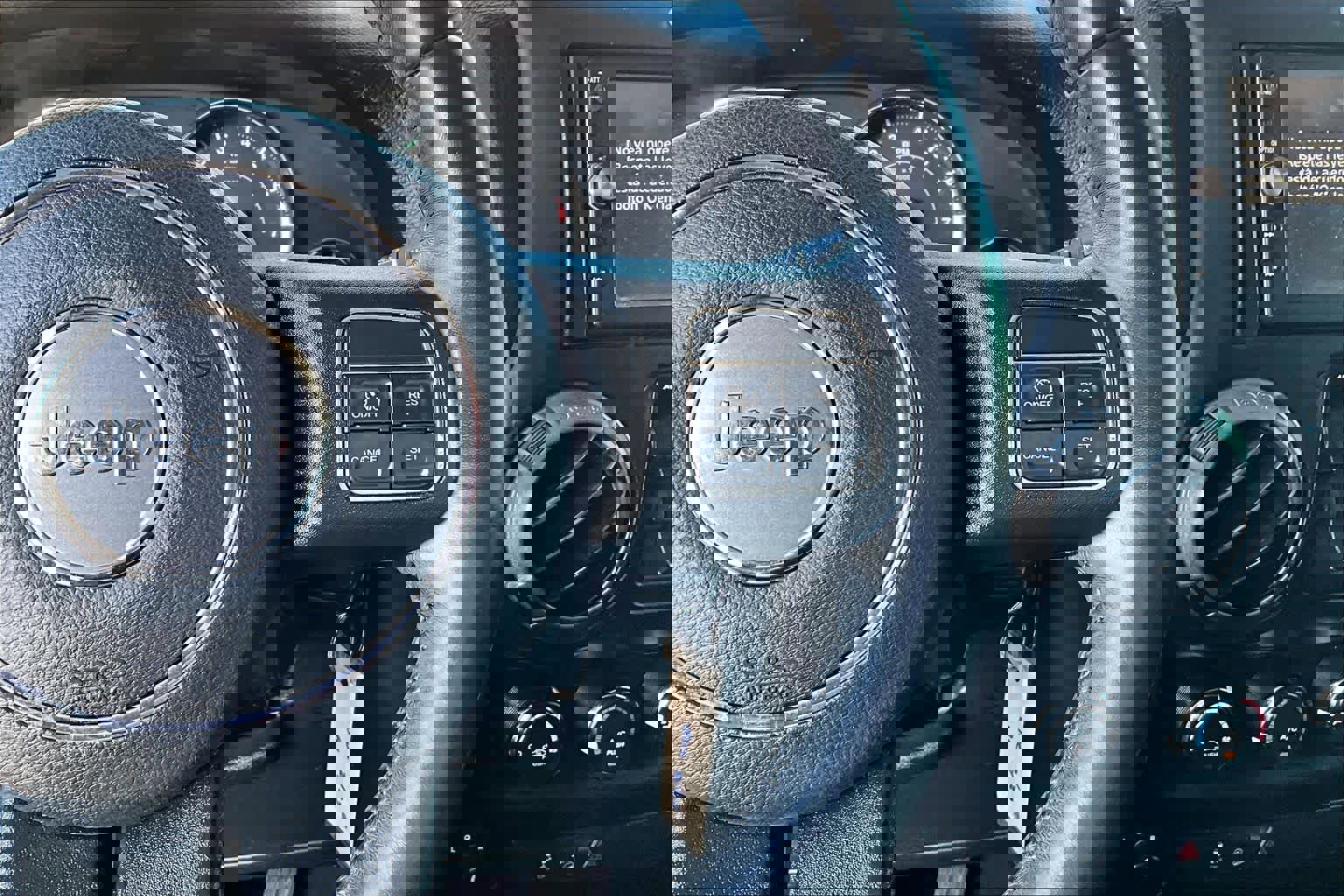 Used 2018 Jeep Wrangler Unlimited Sport S image 24