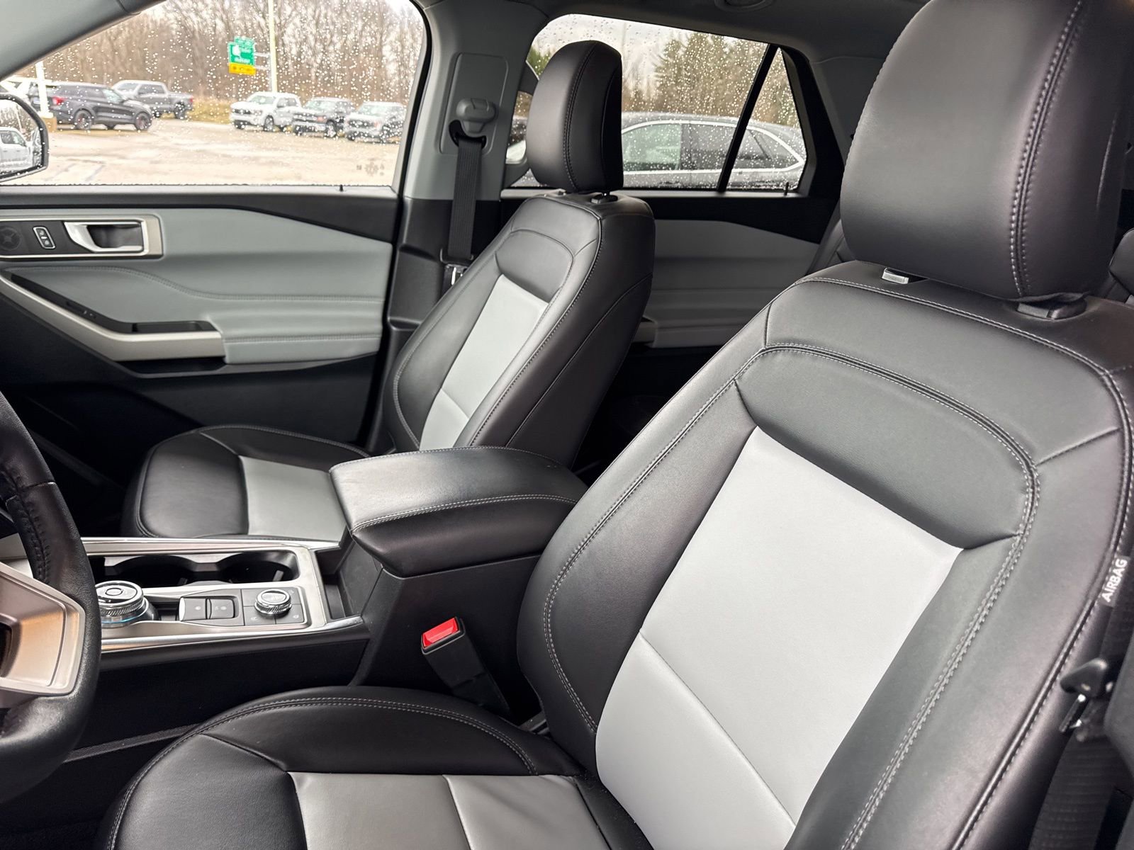 Certified 2023 Ford Explorer XLT w/ Equipment Group 202A image 25