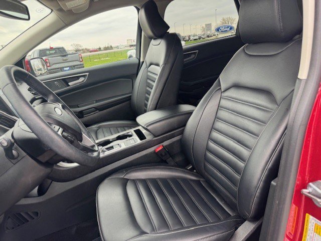 Certified 2024 Ford Edge SEL w/ Convenience Package image 11