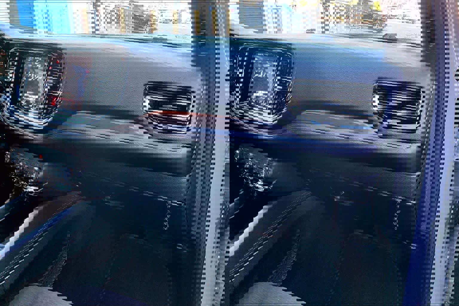 Used 2023 Dodge Durango SXT Launch Edition image 58