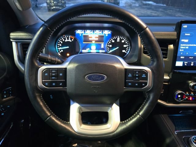 Certified 2024 Ford Expedition XLT image 13