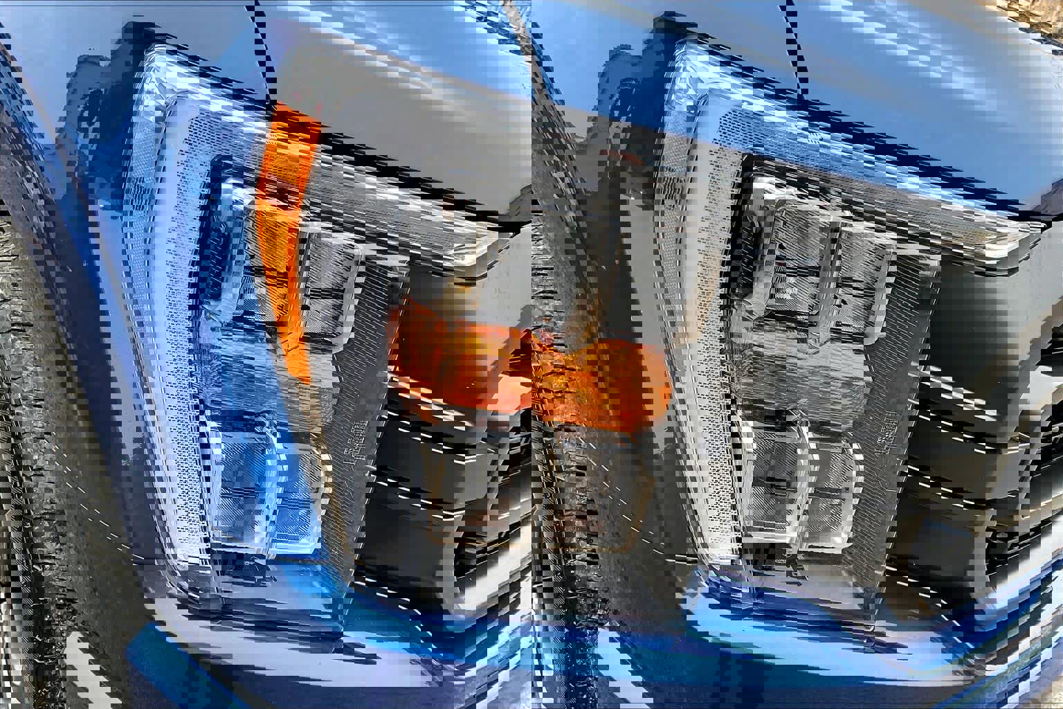 Certified 2022 Ford F150 XLT w/ Equipment Group 302A High image 27