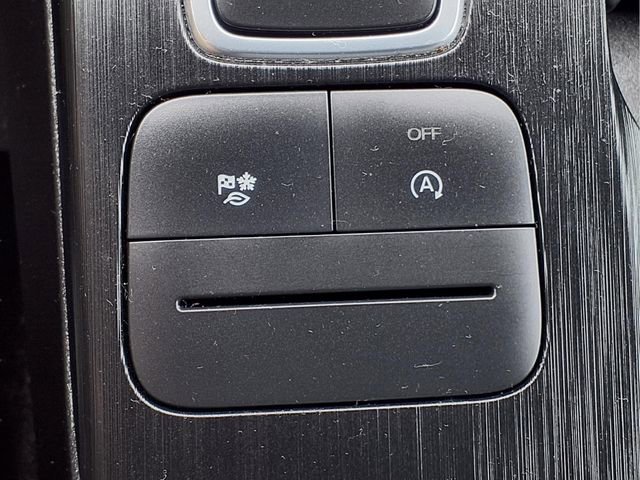 Certified 2025 Ford Escape ST-Line FWD image 19