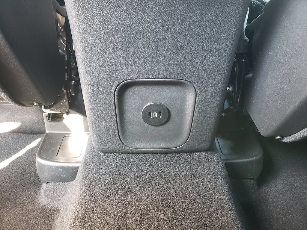 Certified 2023 Ford Escape ST-Line w/ Tech Pack #1 FWD image 16