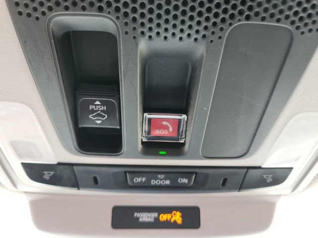 Used 2025 Honda Accord SE image 32