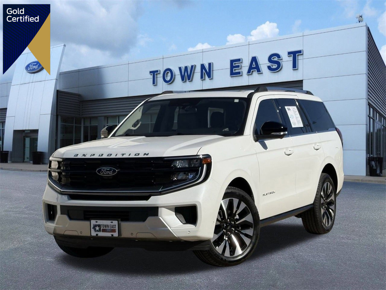 Certified 2025 Ford Expedition Platinum w/ Driver's Package image 1
